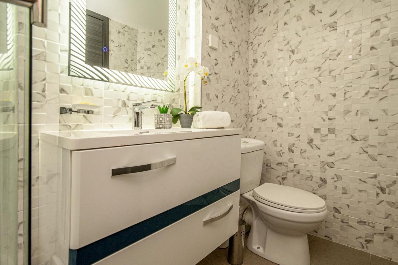 Reveal Athens From A Hidden Gem Near Acropolis! Apartment ภายนอก รูปภาพ